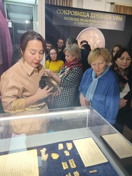 выставка «Сокровища древней Уфы: роскошь византийского золота и иранского серебра»
